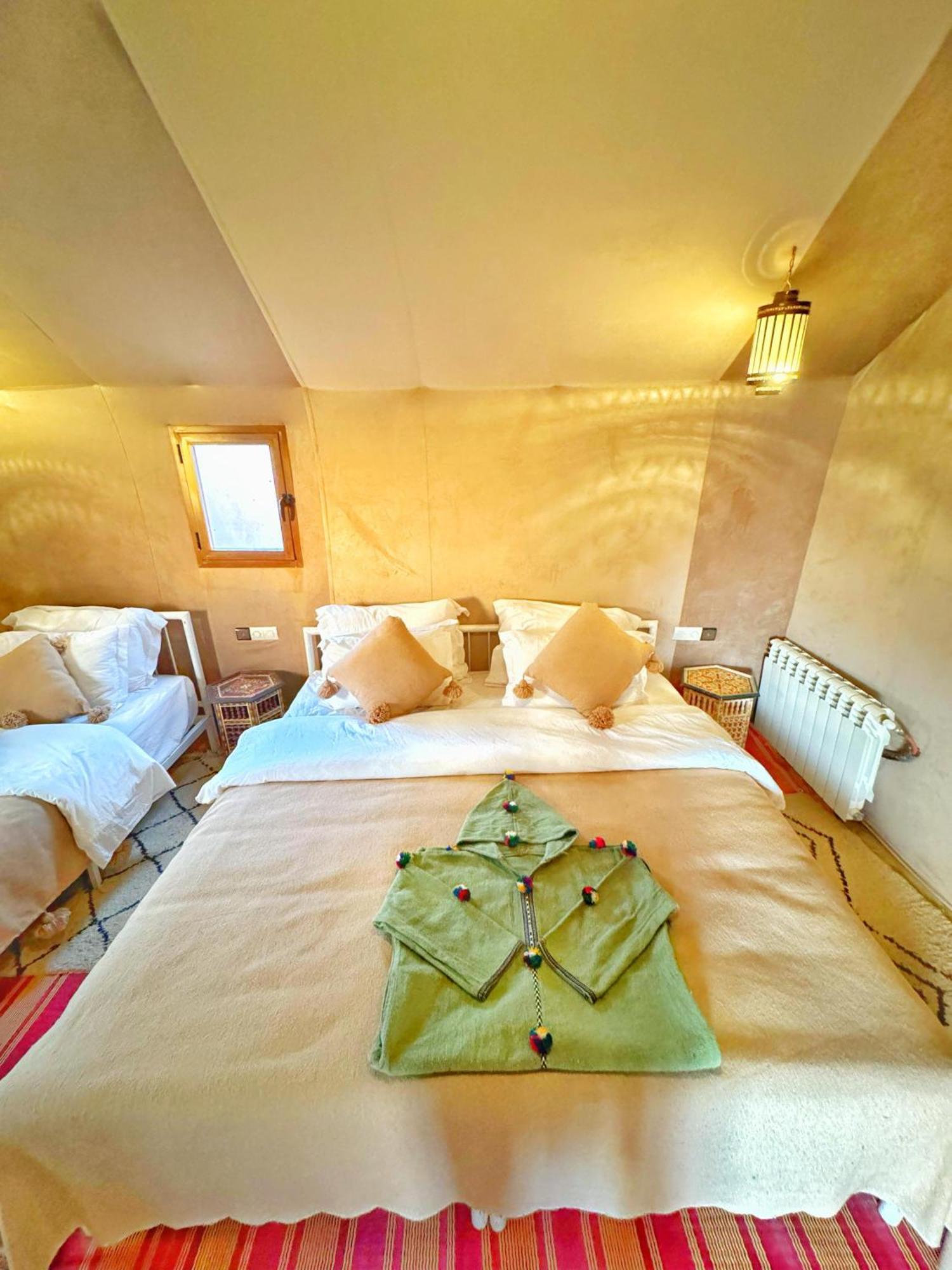 梅尔祖卡Sahara Vibes Luxury Camp别墅 外观 照片